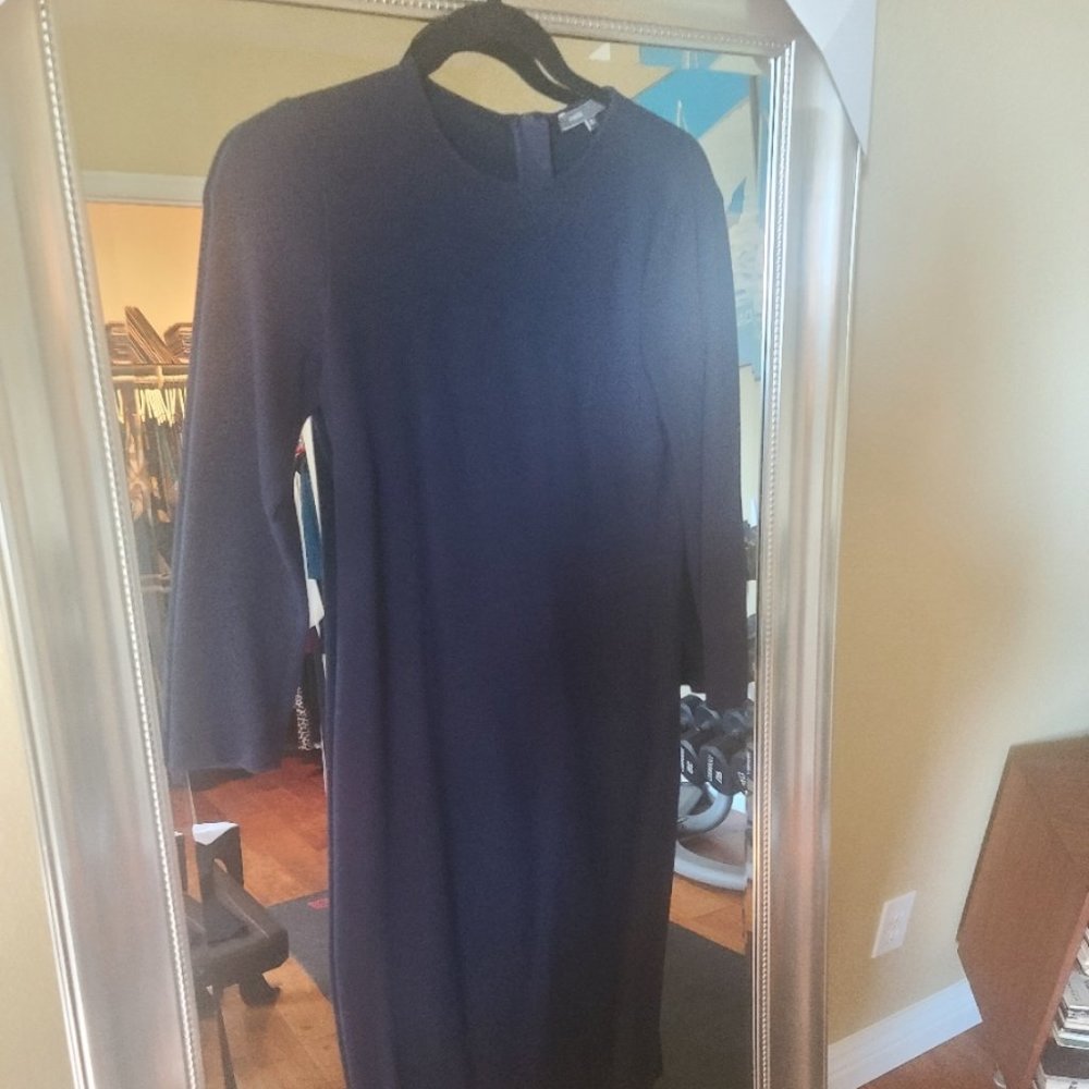 Vince - Dark Blue Mini